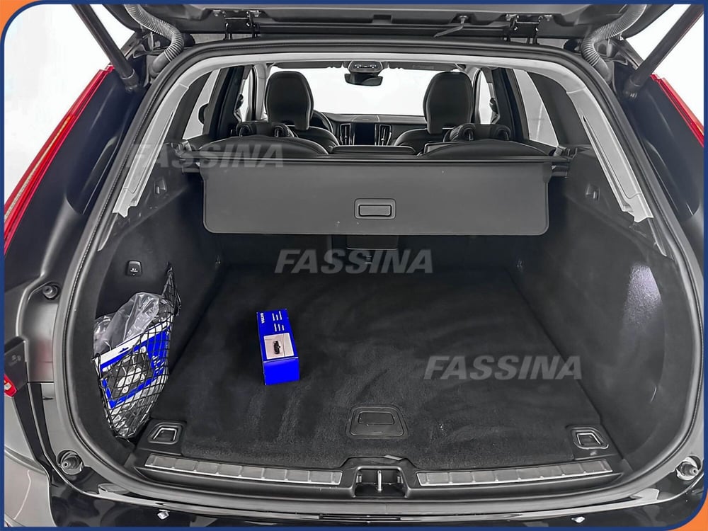 Volvo XC60 usata a Milano (12)