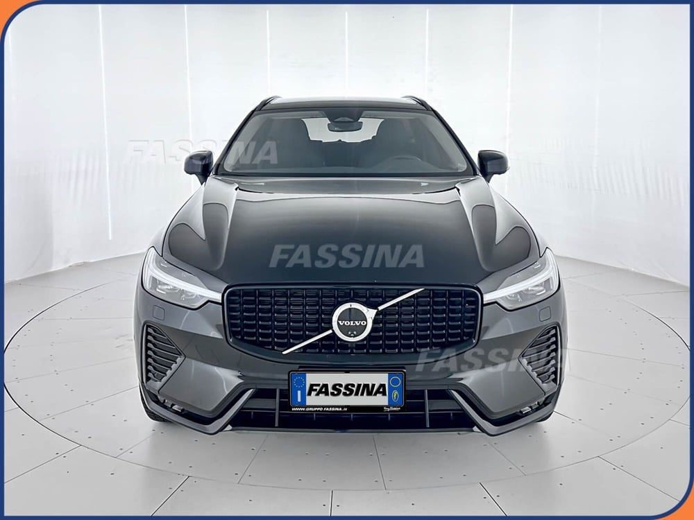 Volvo XC60 usata a Milano (2)