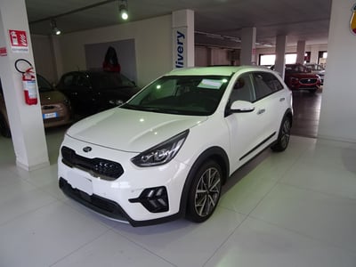 Kia Niro 1.6 GDi DCT HEV Evolution del 2021 usata a Lucca