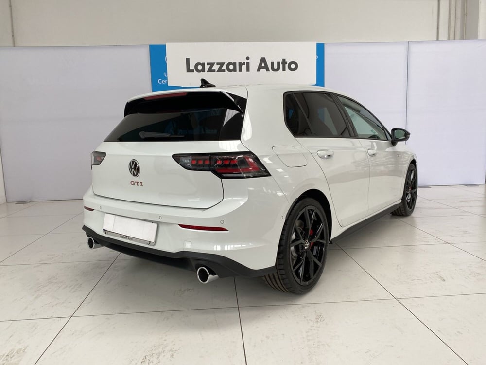 Volkswagen Golf nuova a Lodi (4)