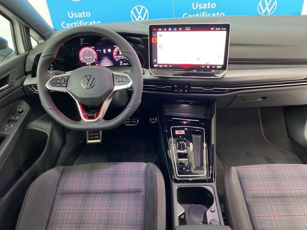 Volkswagen Golf nuova a Lodi (8)