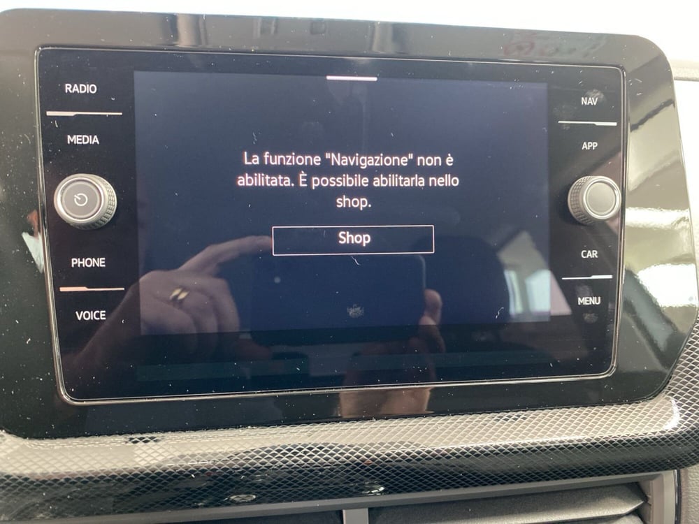 Volkswagen T-Cross nuova a Lodi (15)