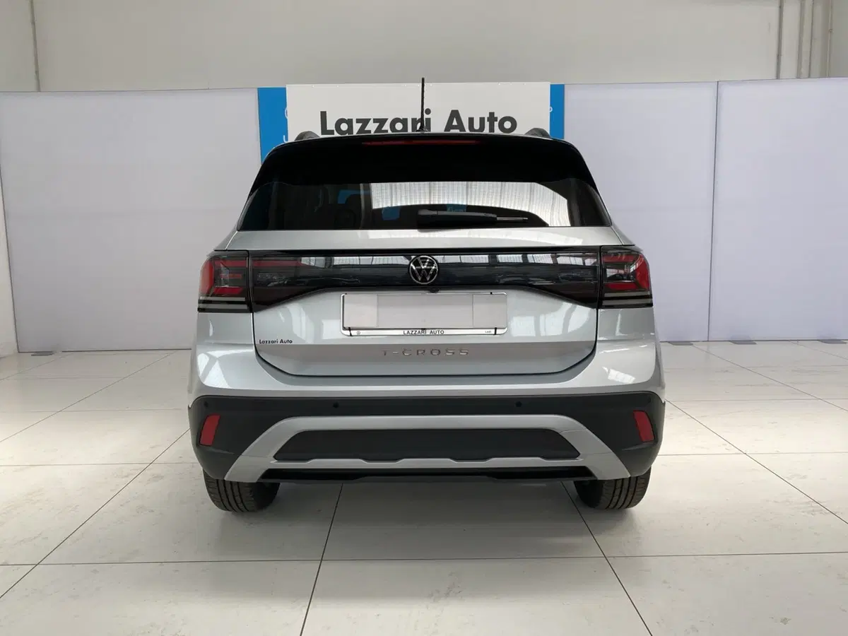 Volkswagen T-Cross nuova a Lodi (5)