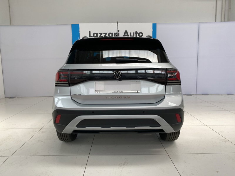 Volkswagen T-Cross nuova a Lodi (5)