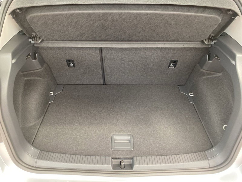 Volkswagen T-Cross nuova a Lodi (9)