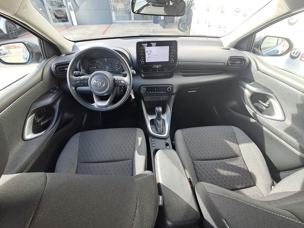 Toyota Yaris usata a Cagliari (10)