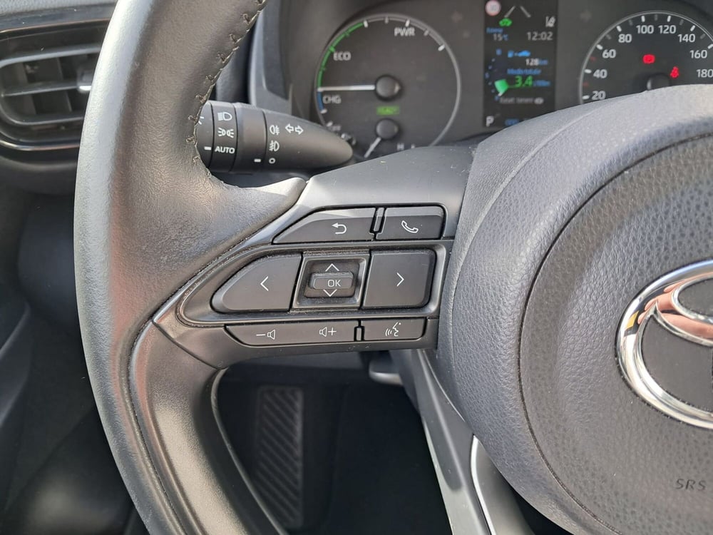 Toyota Yaris usata a Cagliari (17)