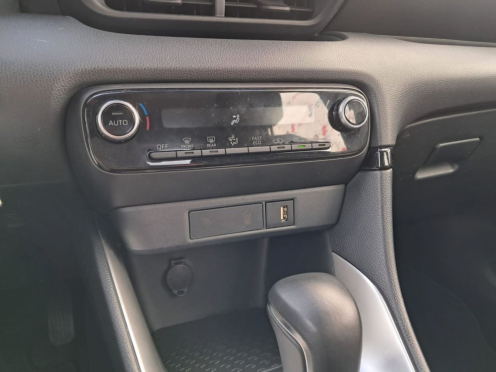 Toyota Yaris usata a Cagliari (20)