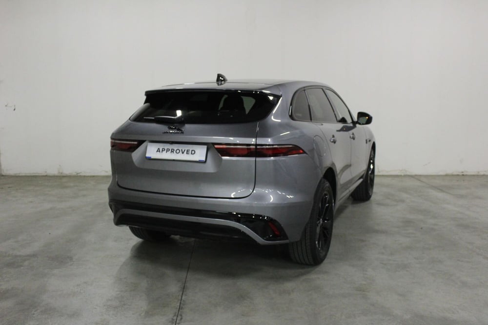 Jaguar F-Pace usata a Brescia (2)