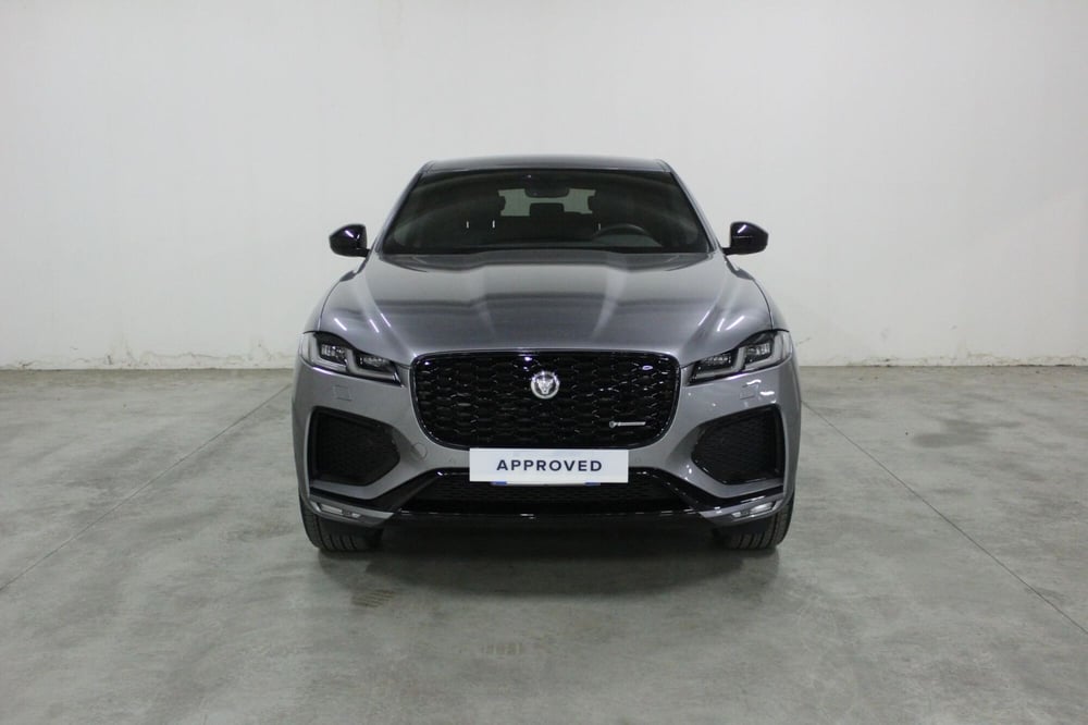 Jaguar F-Pace usata a Brescia (8)