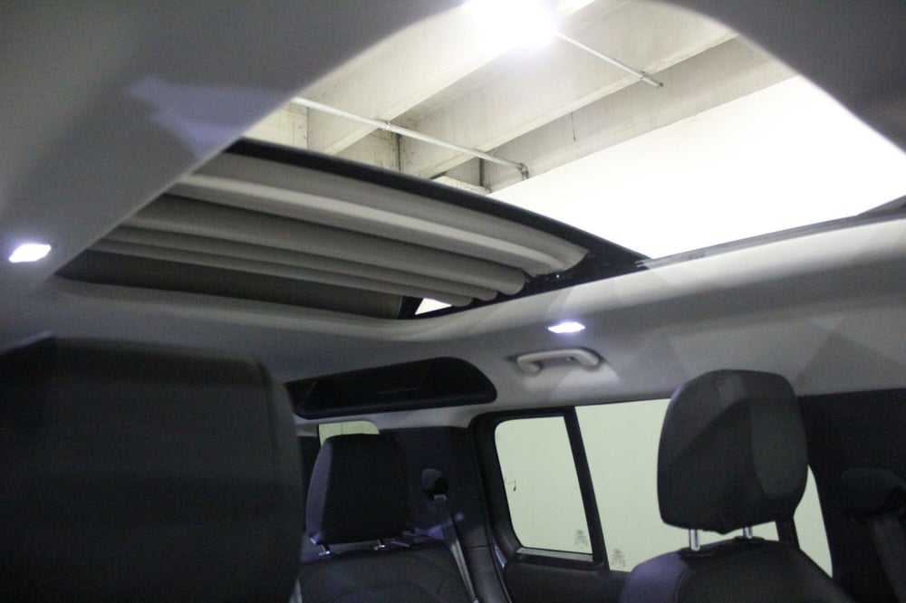 Land Rover Defender usata a Brescia (6)