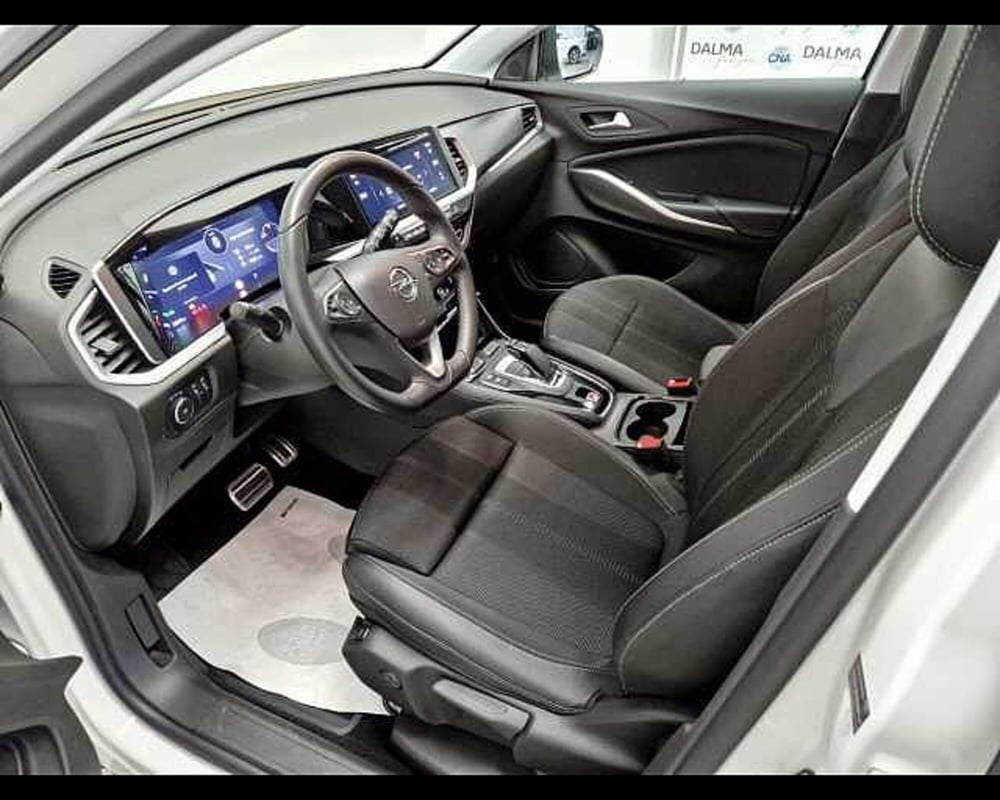 Opel Grandland usata a Milano (6)