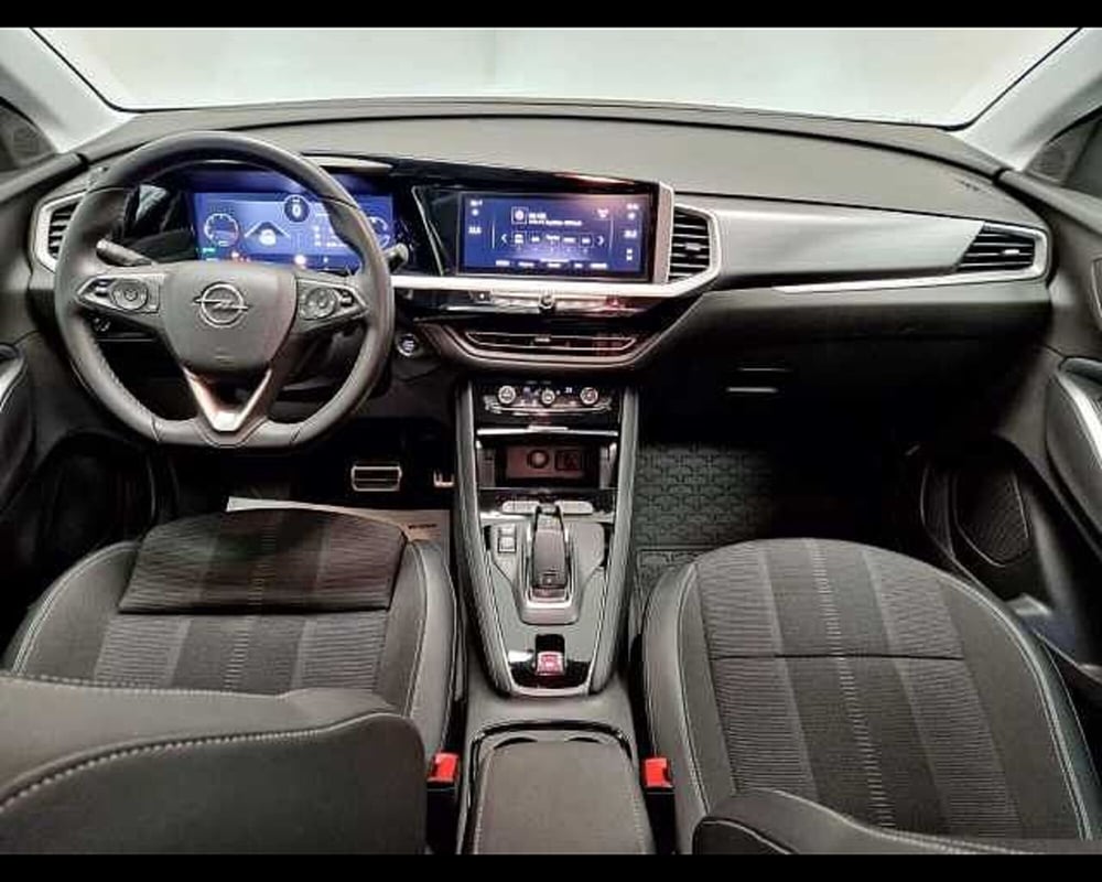 Opel Grandland usata a Milano (7)