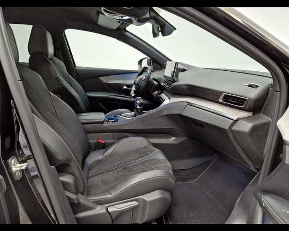 Peugeot 3008 usata a Milano (9)