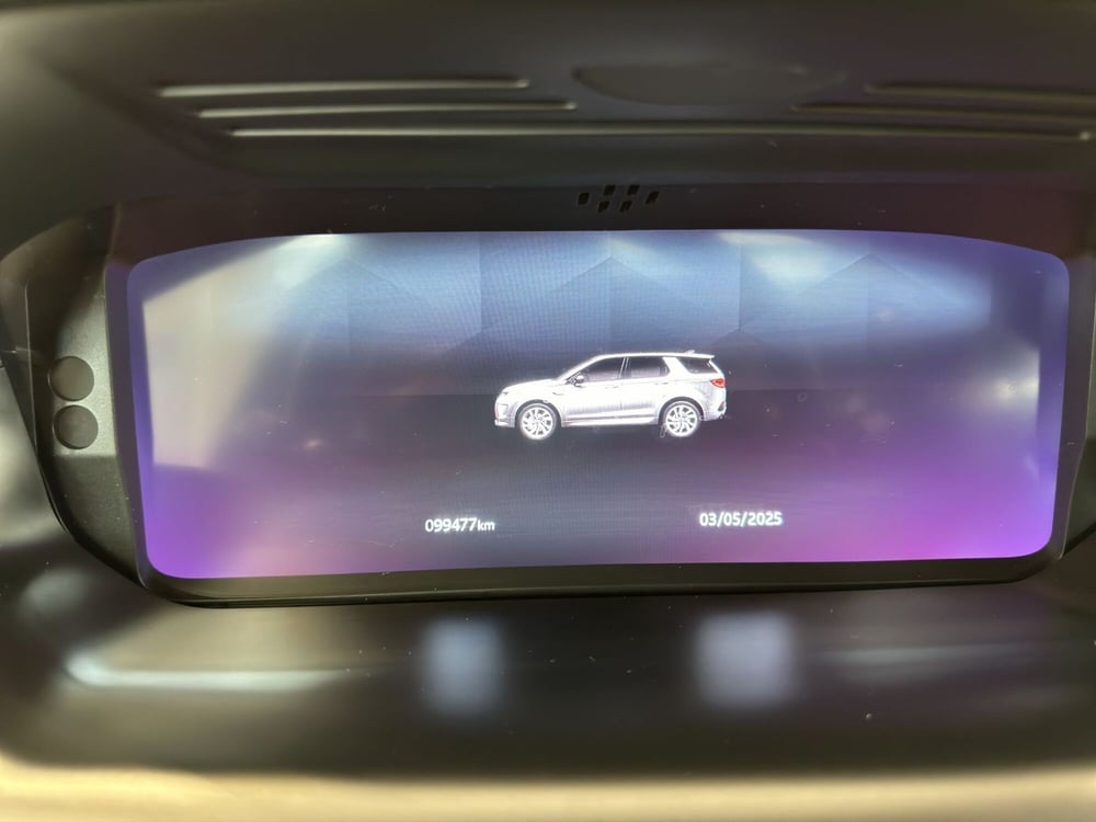 Land Rover Discovery Sport usata a Latina (10)