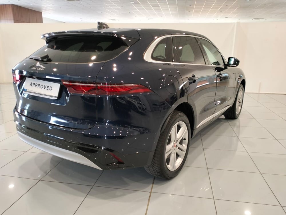Jaguar F-Pace usata a Cosenza (2)