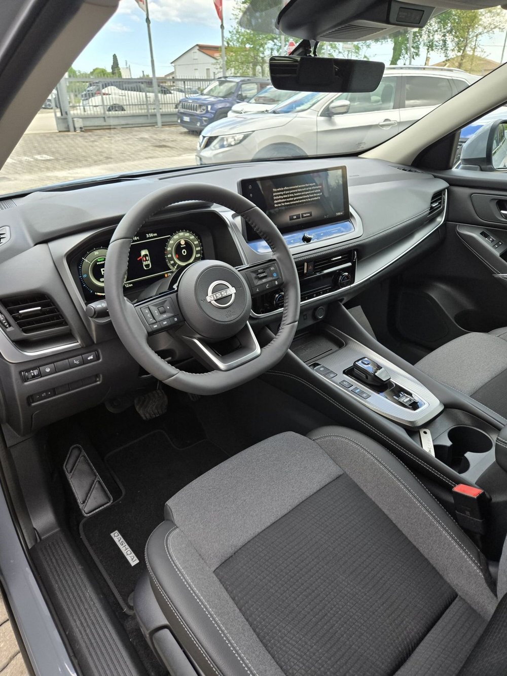 Nissan Qashqai nuova a Macerata (10)