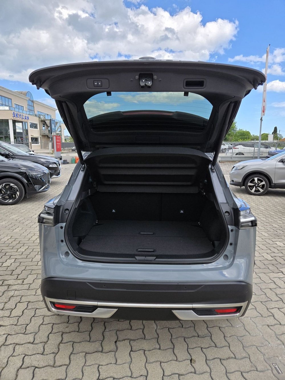 Nissan Qashqai nuova a Macerata (6)