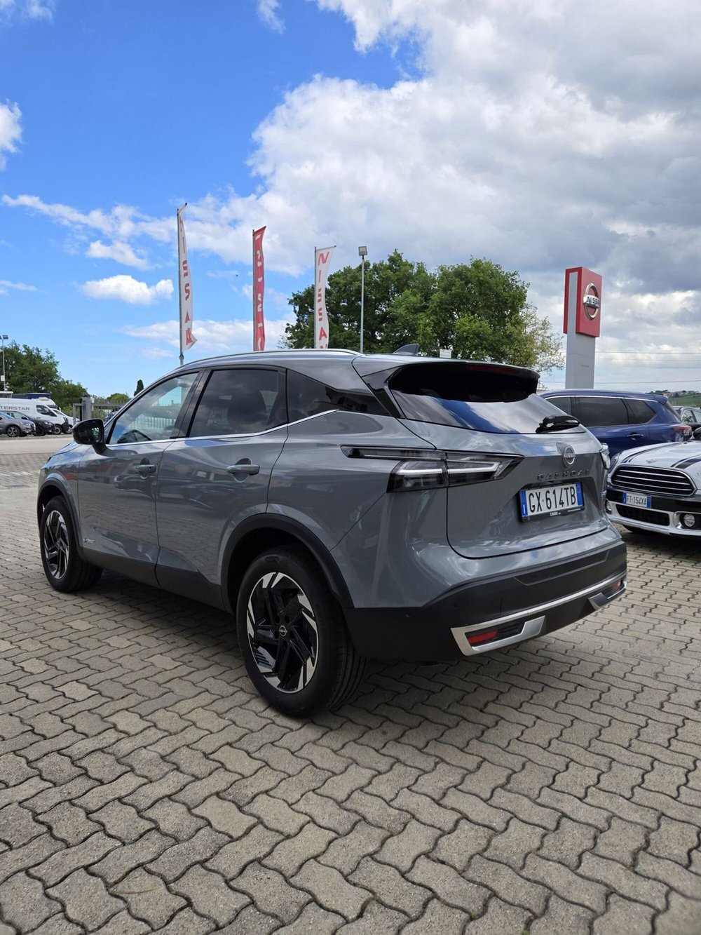 Nissan Qashqai nuova a Macerata (7)