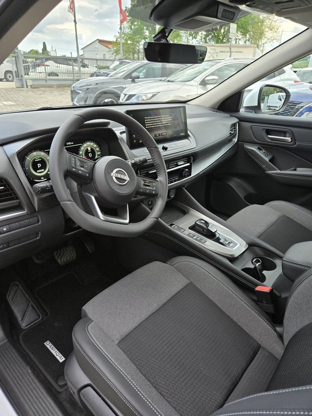 Nissan Qashqai nuova a Macerata (10)