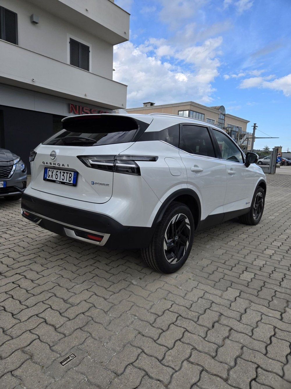 Nissan Qashqai nuova a Macerata (5)