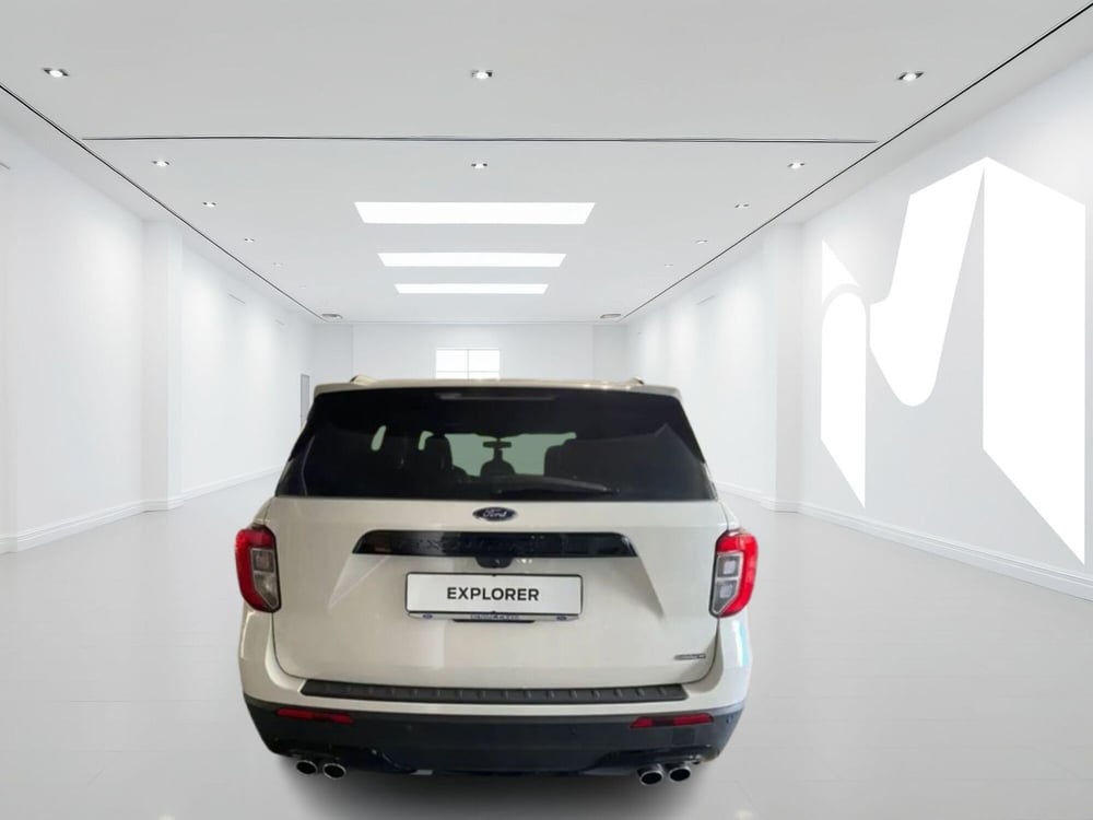 Ford Explorer nuova a Latina (5)