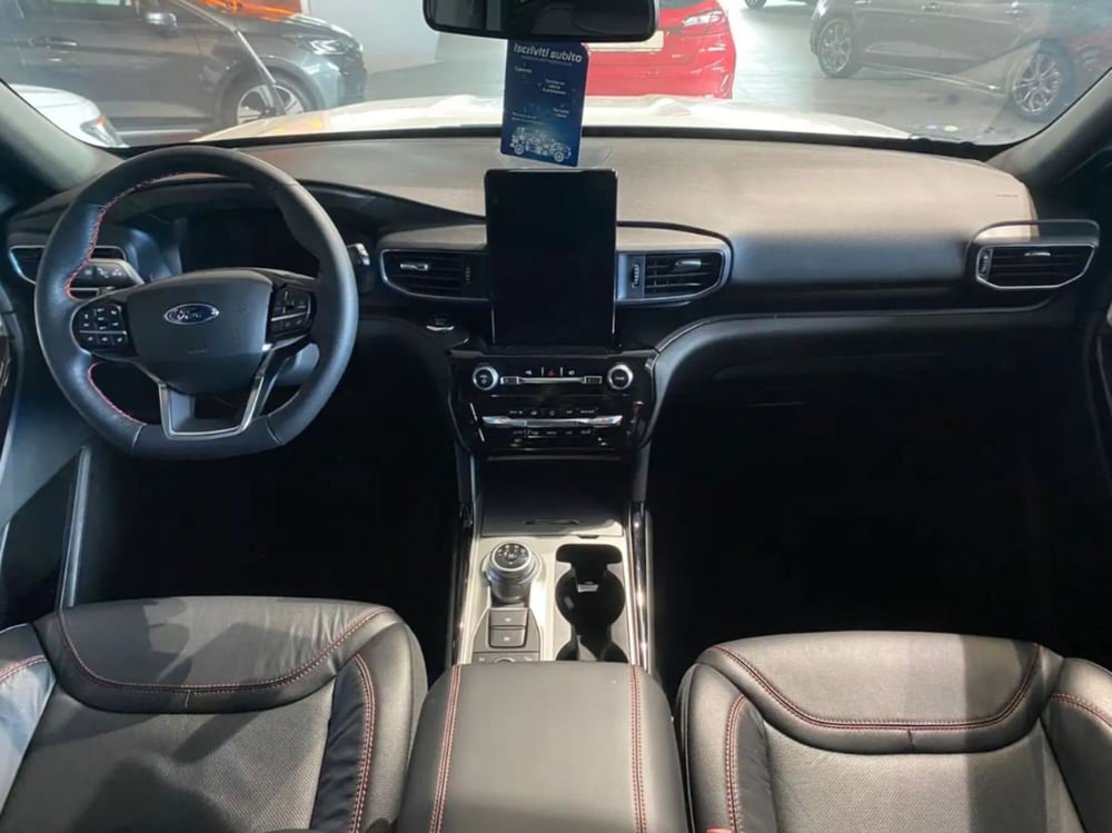 Ford Explorer nuova a Latina (8)