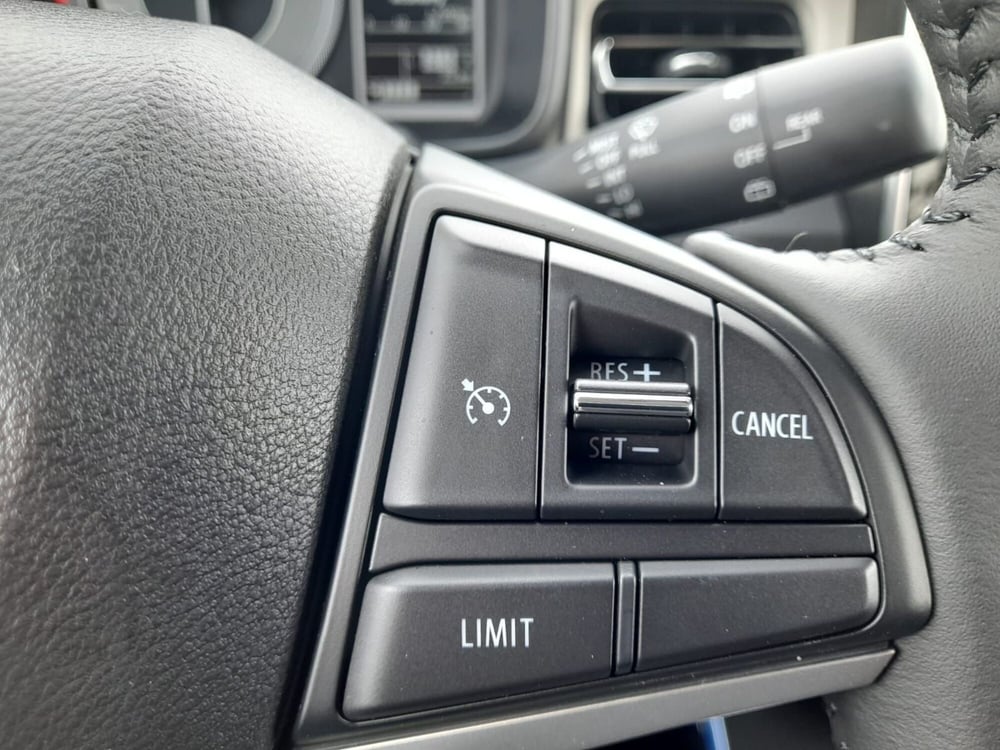 Suzuki Ignis nuova a L'Aquila (8)