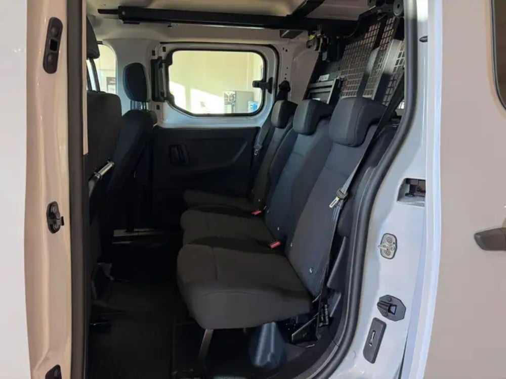 Fiat Doblò Furgone nuova a Milano (12)