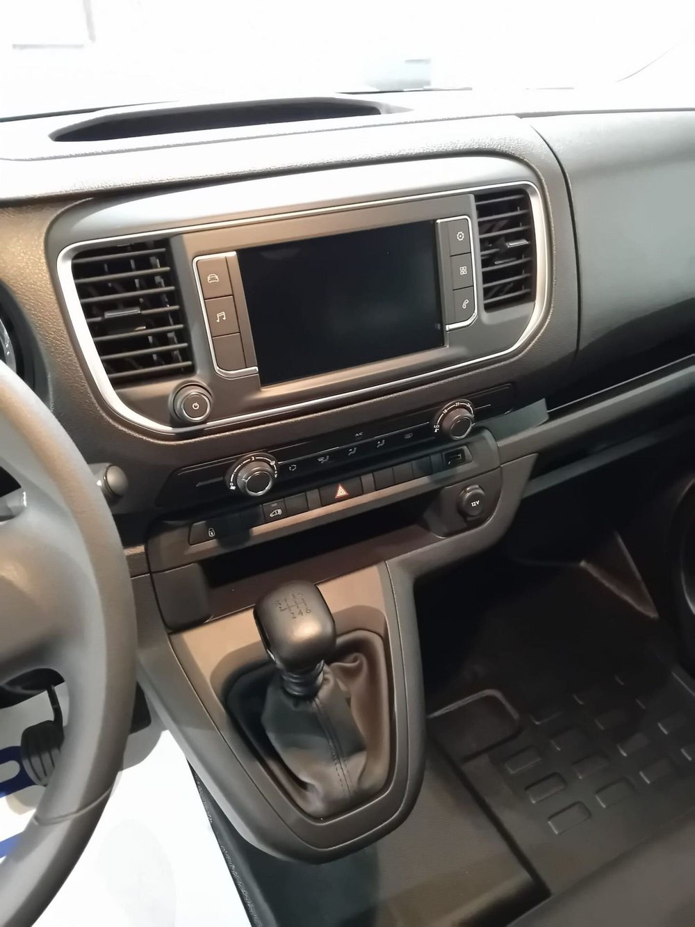Fiat Scudo Furgone nuova a Milano (14)