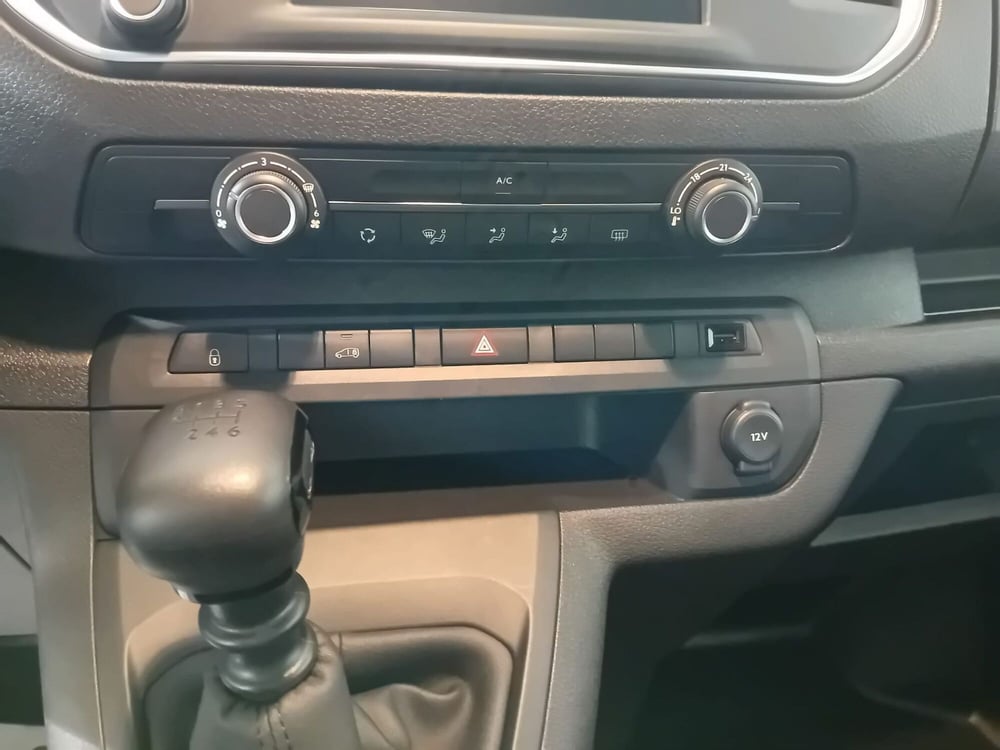 Fiat Scudo Furgone nuova a Milano (17)