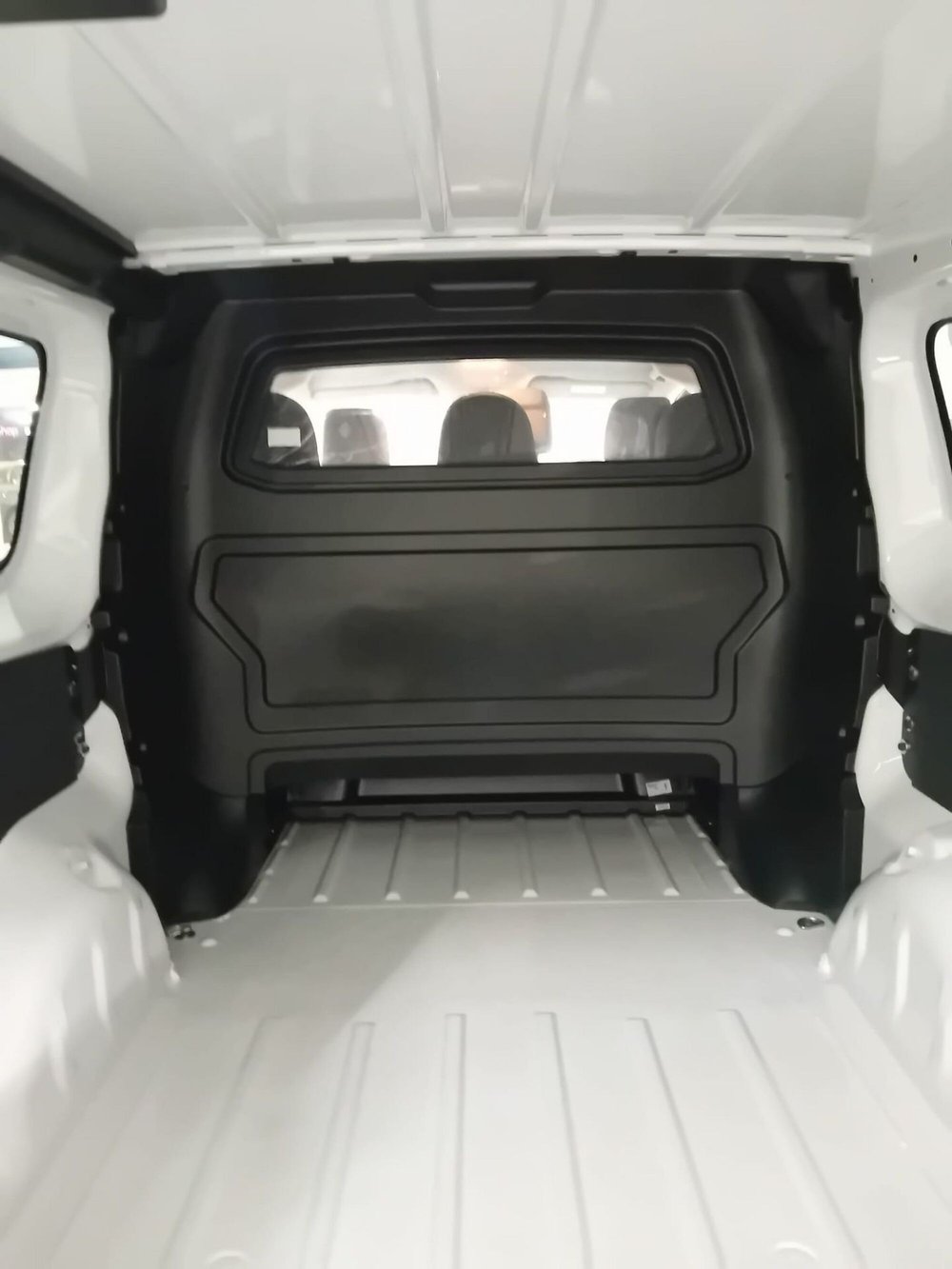 Fiat Scudo Furgone nuova a Milano (9)