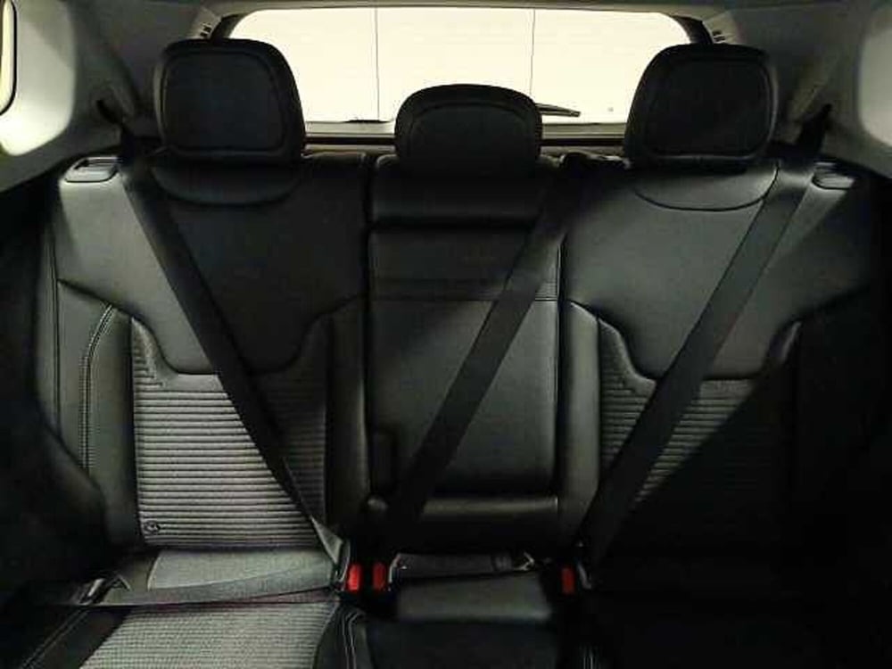 Jeep Compass nuova a Teramo (13)