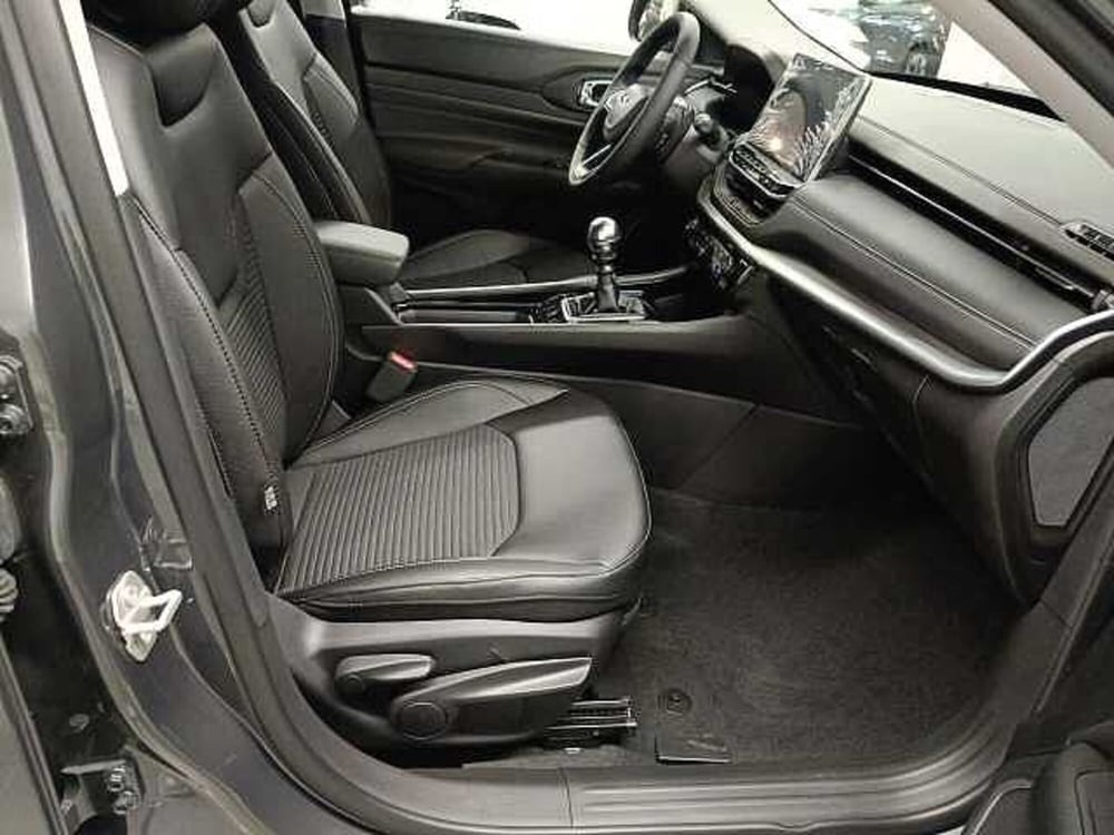 Jeep Compass nuova a Teramo (14)