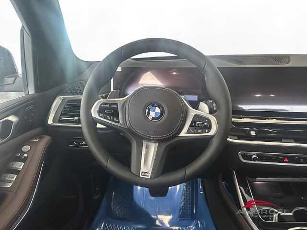 BMW X7 nuova a Viterbo (12)