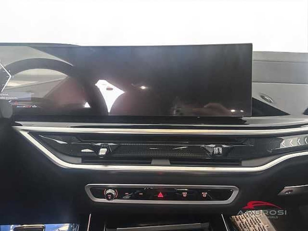 BMW X7 nuova a Viterbo (14)