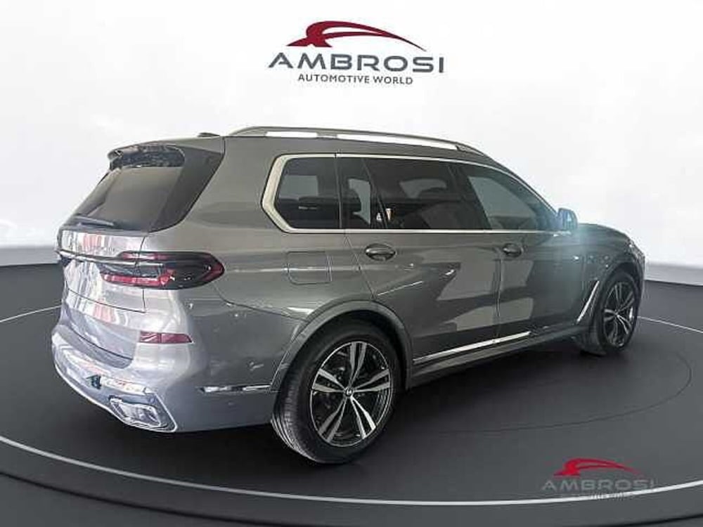 BMW X7 nuova a Viterbo (5)