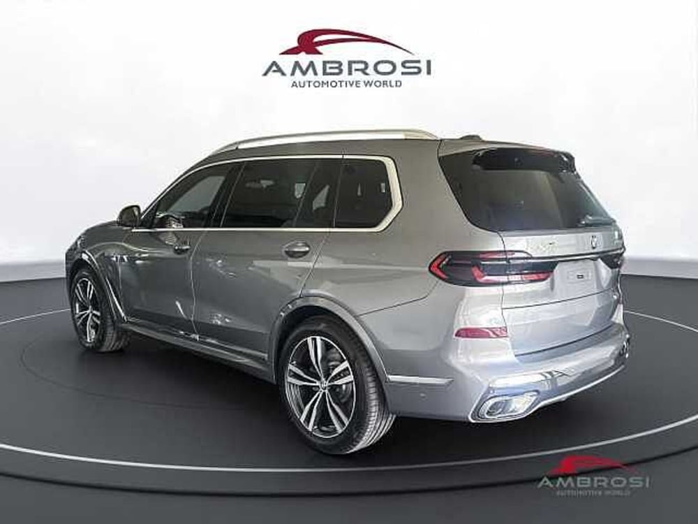 BMW X7 nuova a Viterbo (6)
