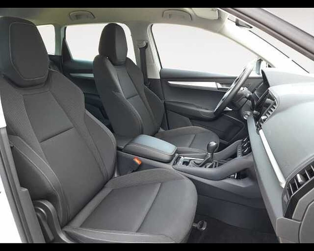 Skoda Karoq usata a Ravenna (15)