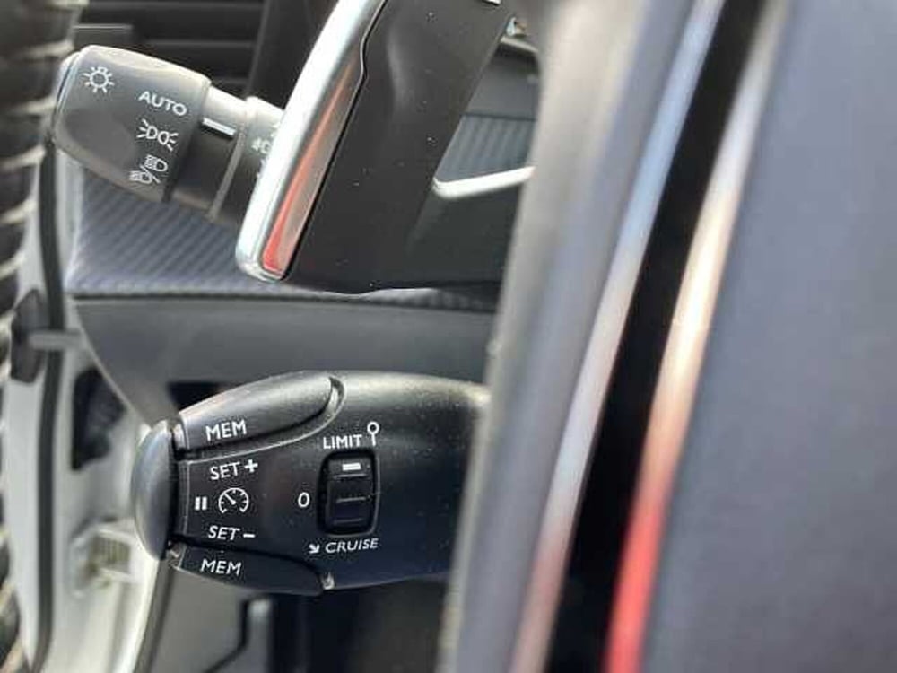 Peugeot 2008 usata a Treviso (18)