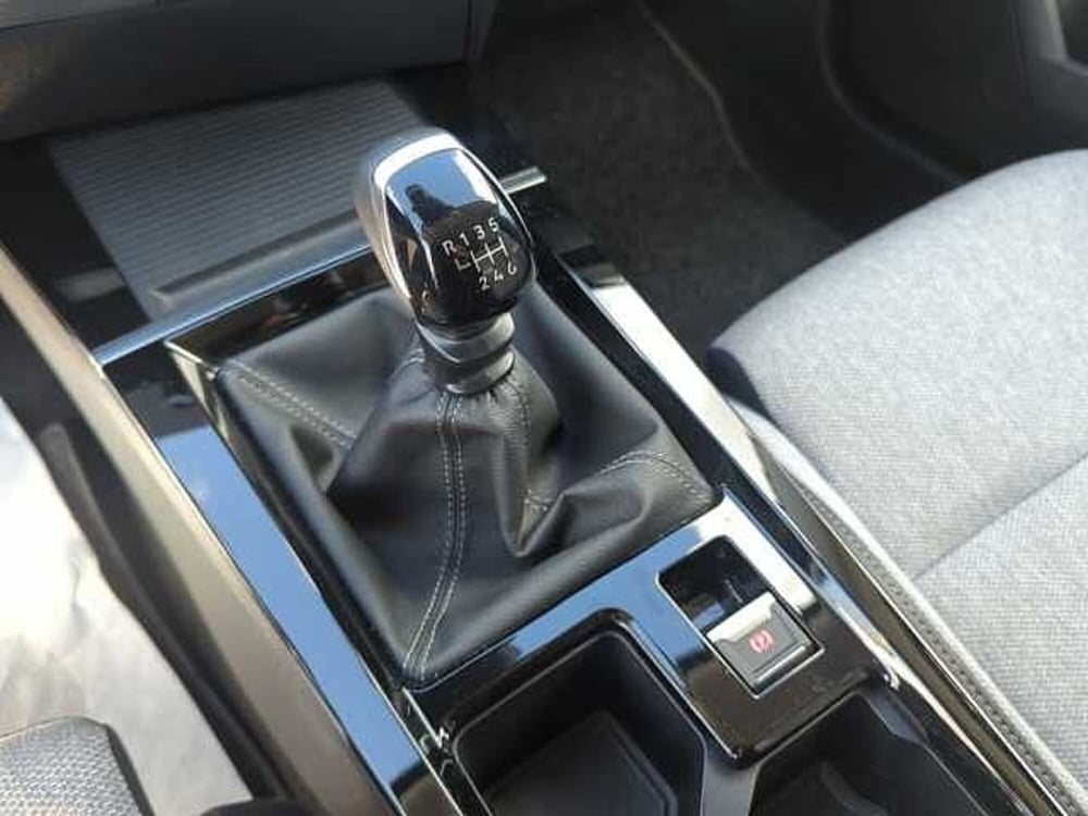 Opel Astra usata a Treviso (14)