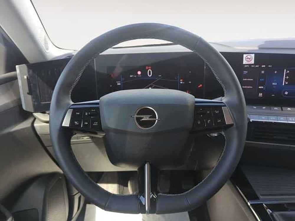 Opel Astra usata a Treviso (9)
