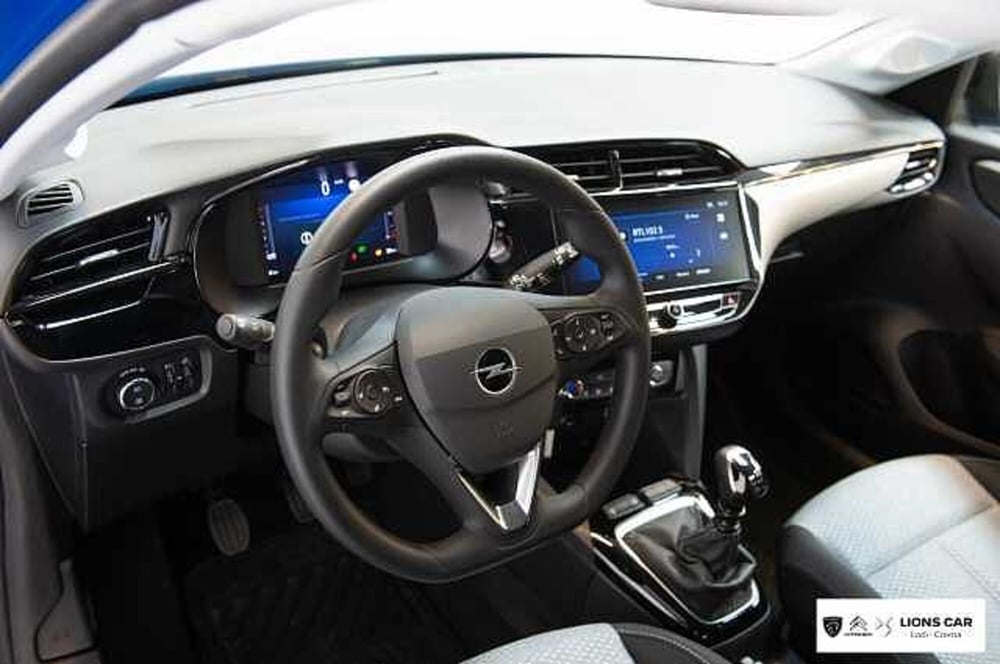 Opel Corsa nuova a Lodi (11)