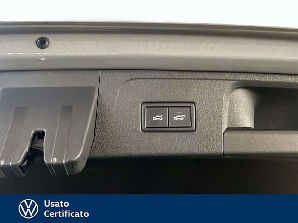 Volkswagen Passat Variant usata a Vicenza (18)