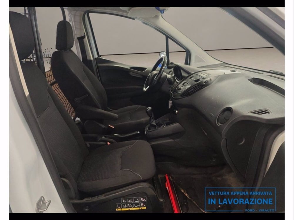 Ford Transit Courier usata a Catania (13)