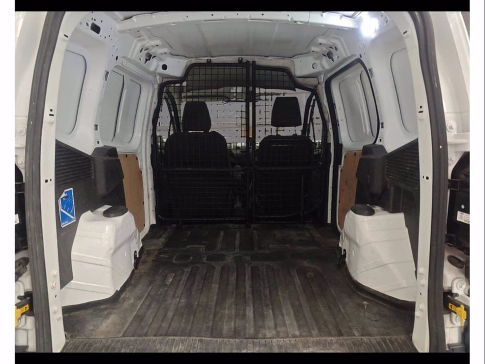 Ford Transit Courier usata a Catania (11)