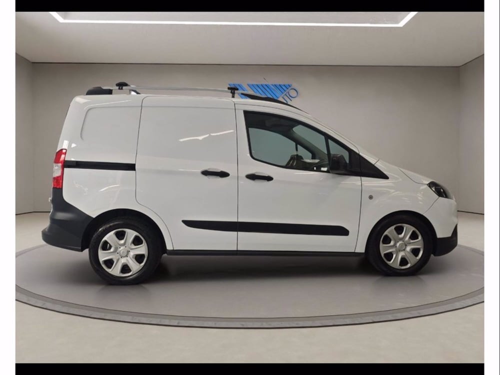 Ford Transit Courier usata a Catania (7)