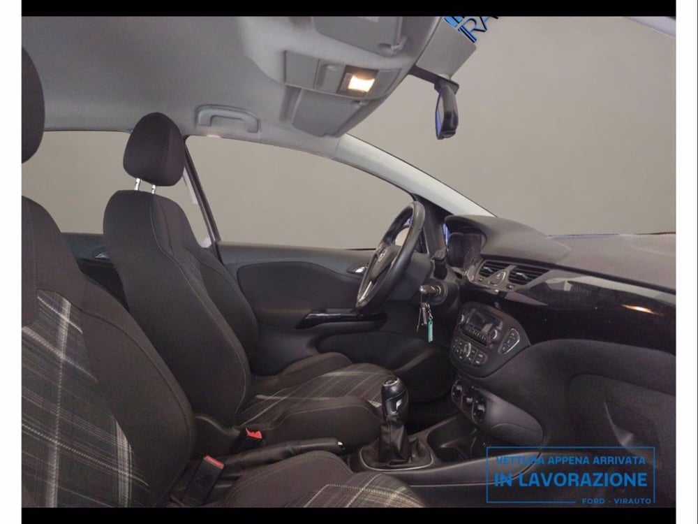 Opel Corsa usata a Catania (14)