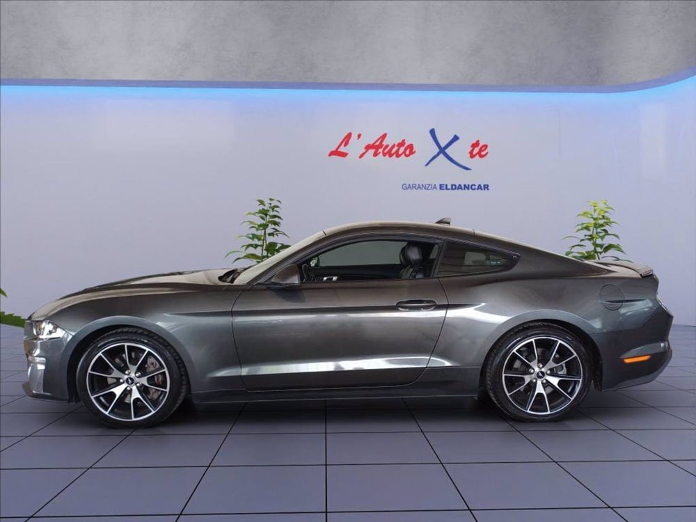 Ford Mustang Coupé usata a Milano (4)