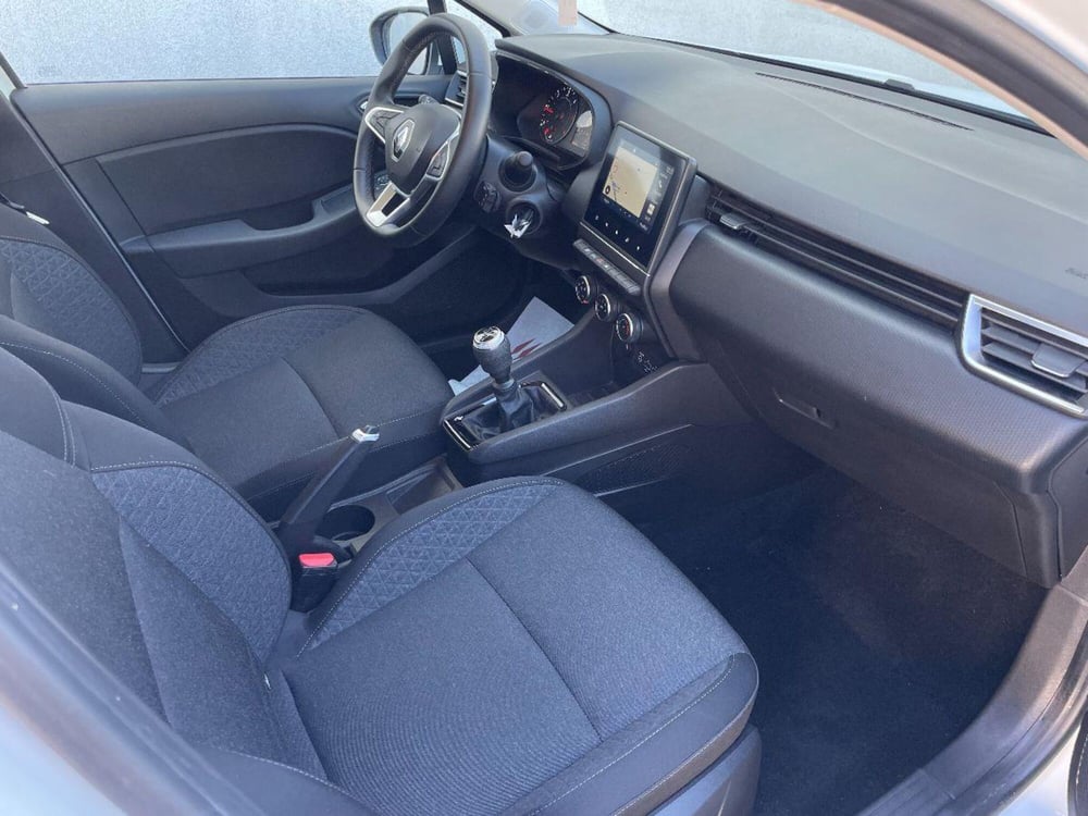 Renault Clio usata a Lecce (16)